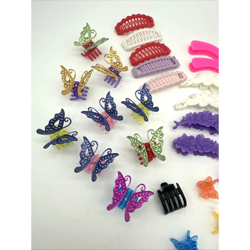 Lot of Vintage Claw Hair Clips Butterfly Barrettes Clips 36